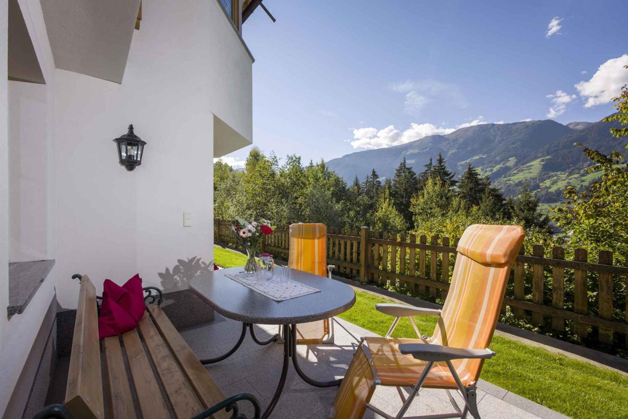 Apartment Zell Am Ziller 2 Exterior foto